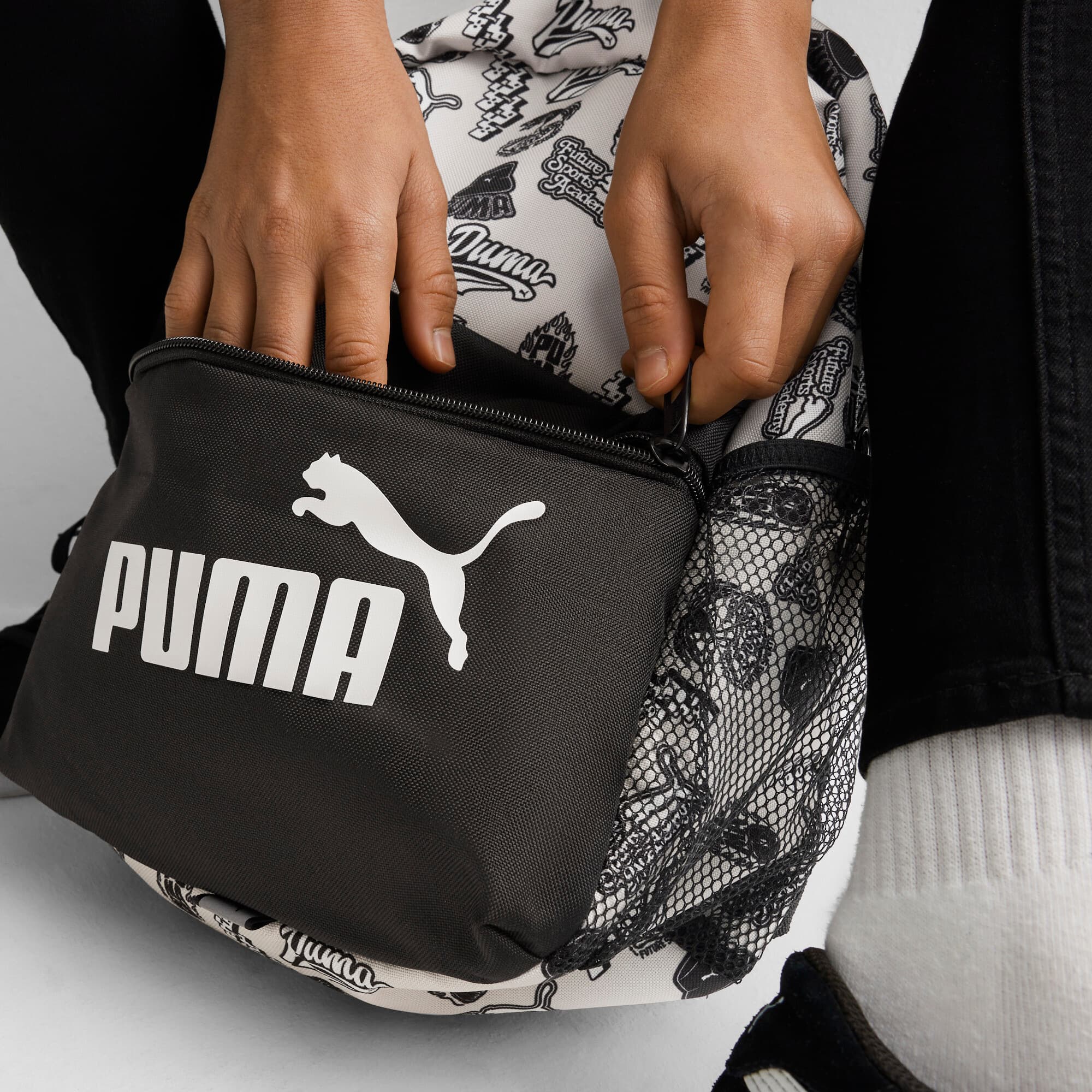 PUMA Phase Small Backpack