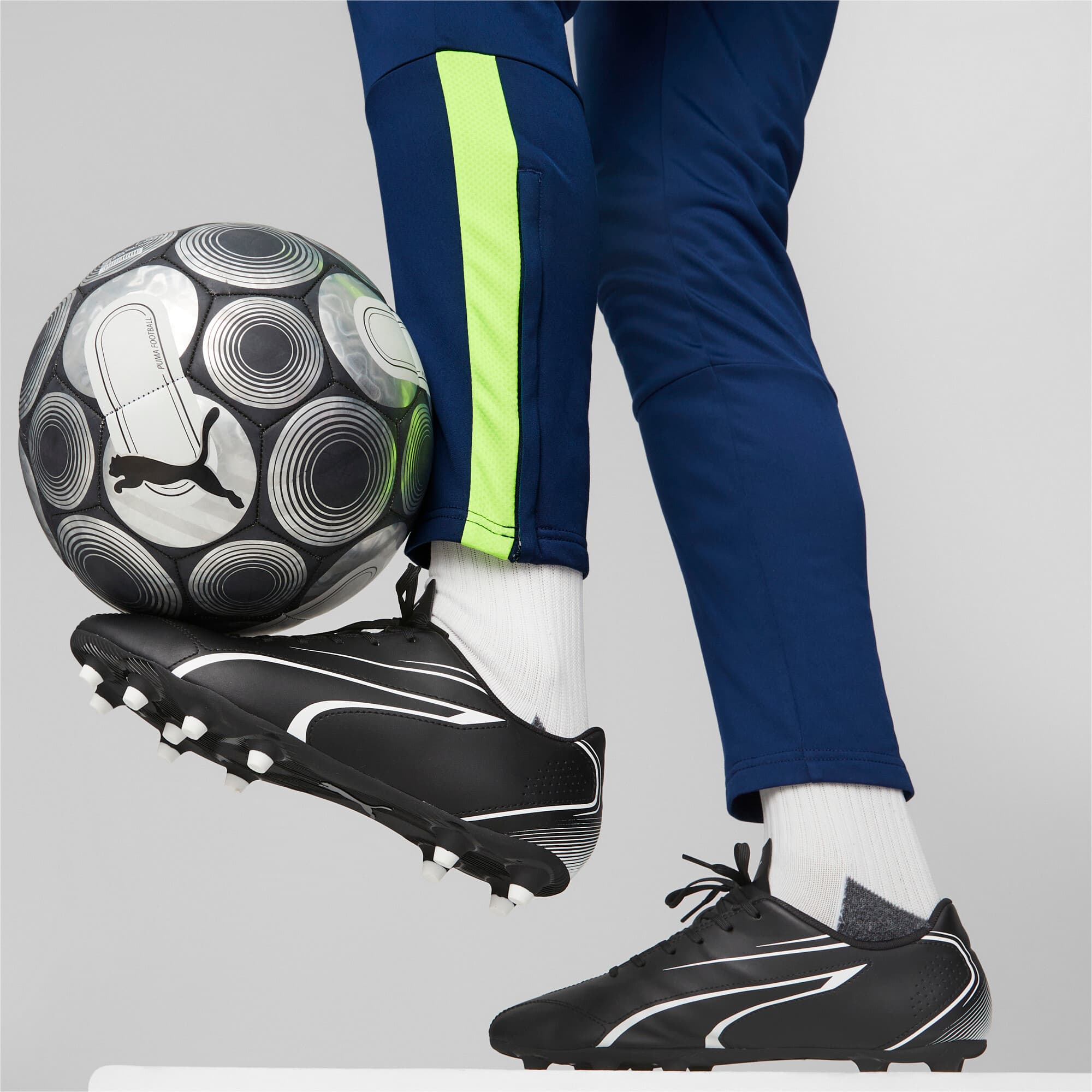 VITORIA FG/AG Football Boots