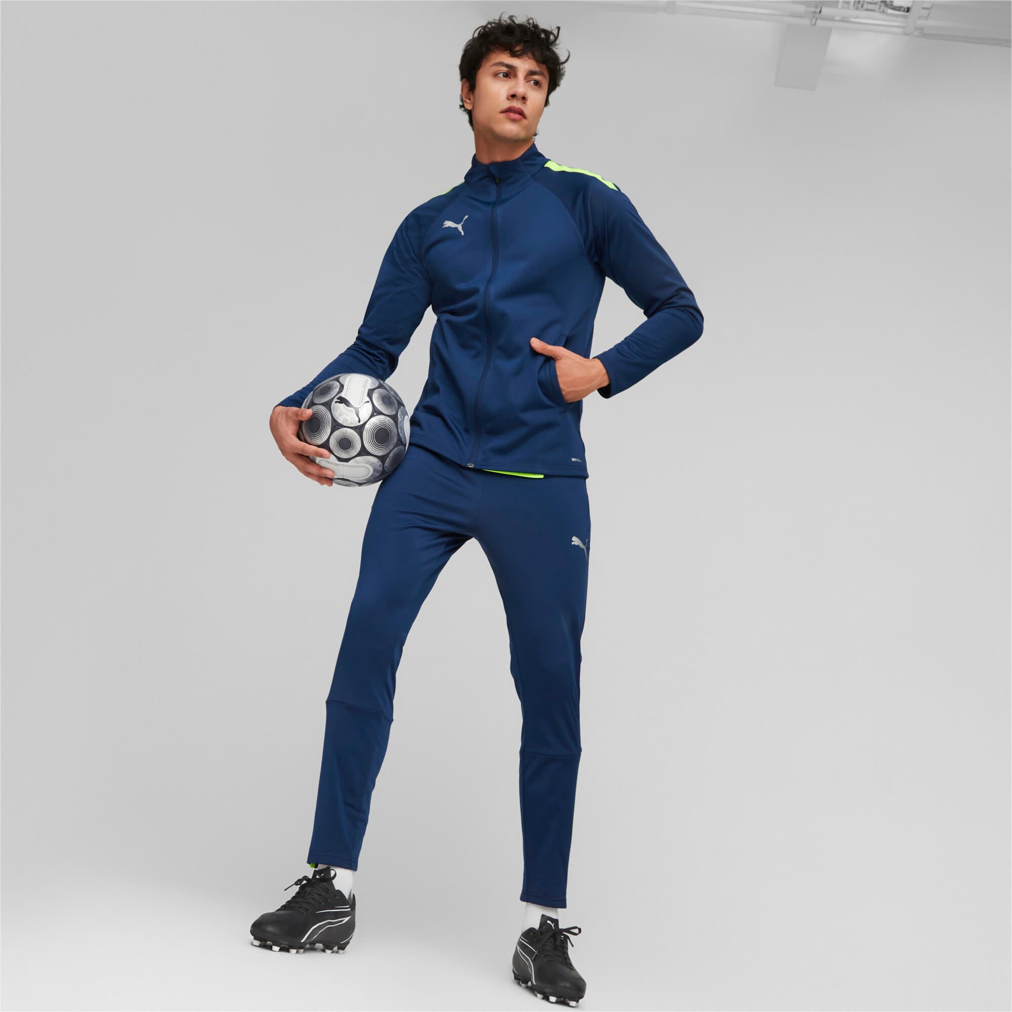VITORIA FG/AG Football Boots