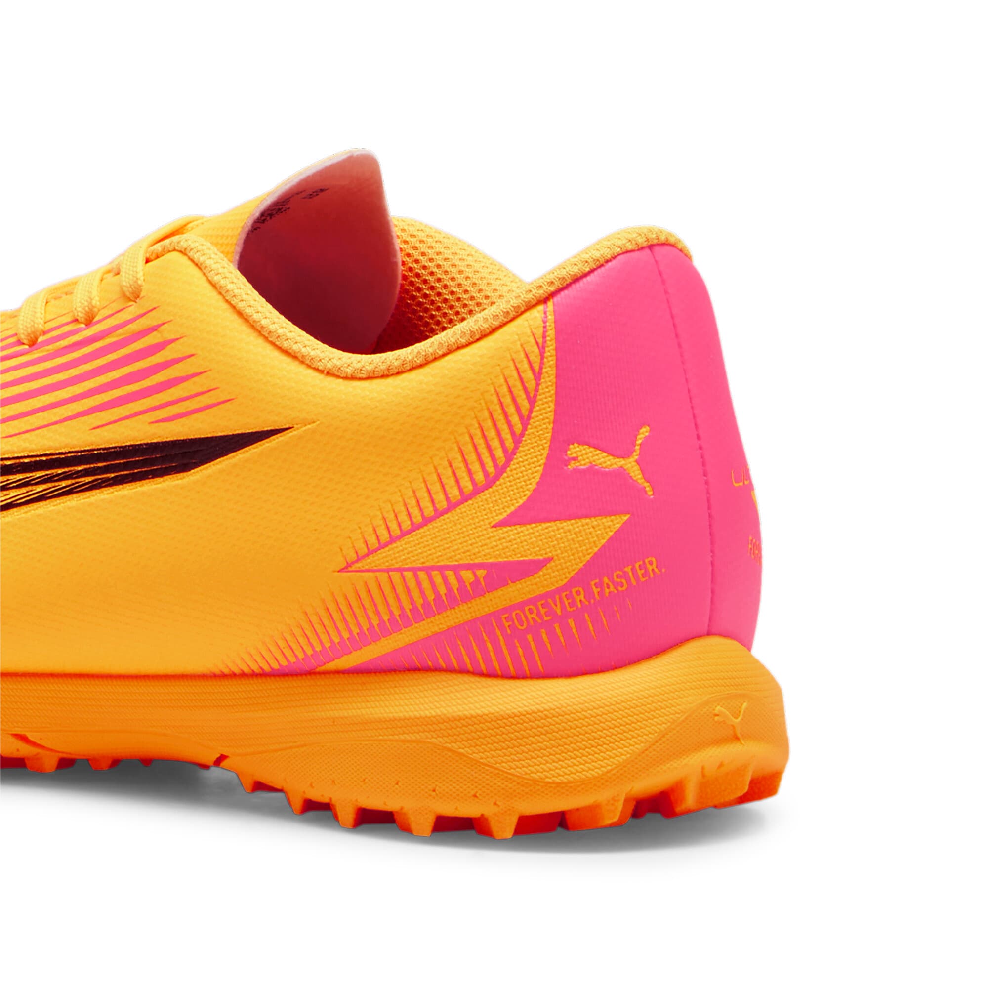 ULTRA PLAY TT Youth Football Boots