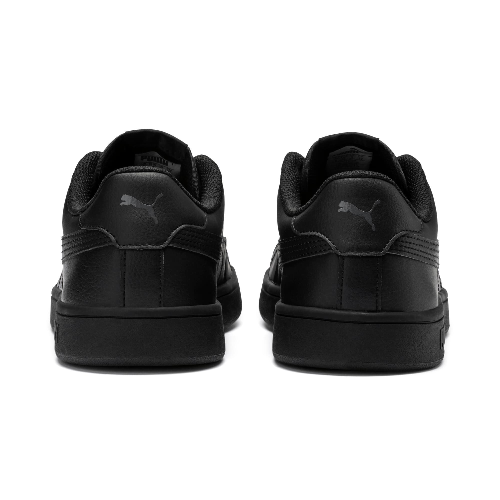 PUMA Smash V2 Sneaker