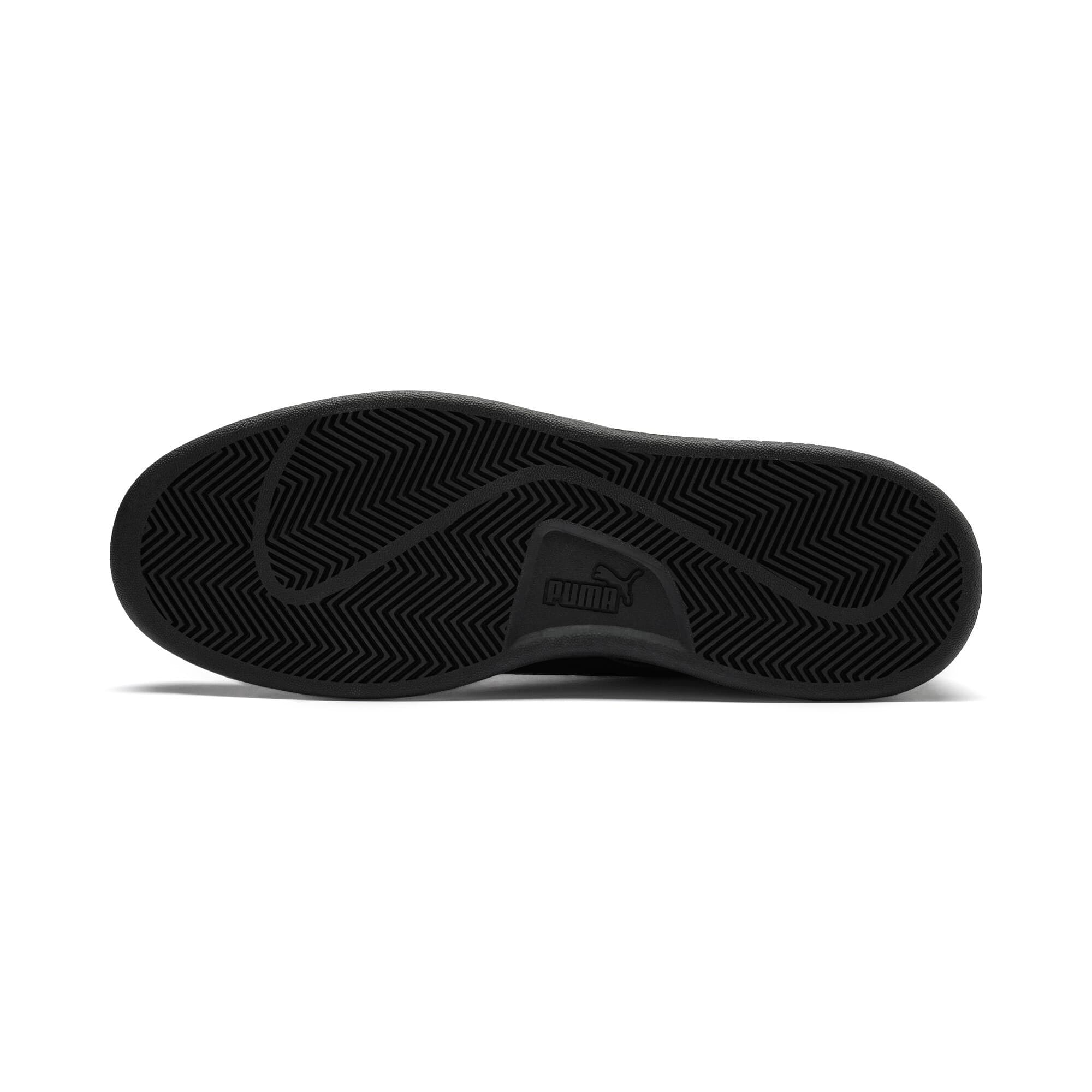 PUMA Smash V2 Sneaker