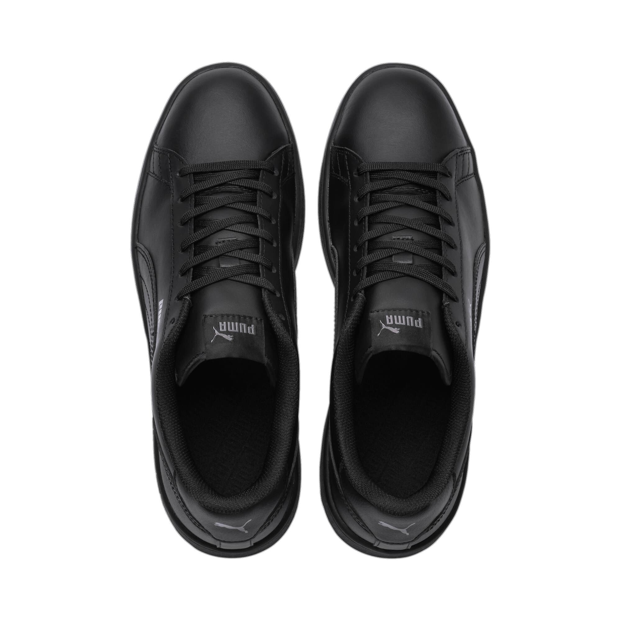 PUMA Smash V2 Sneaker