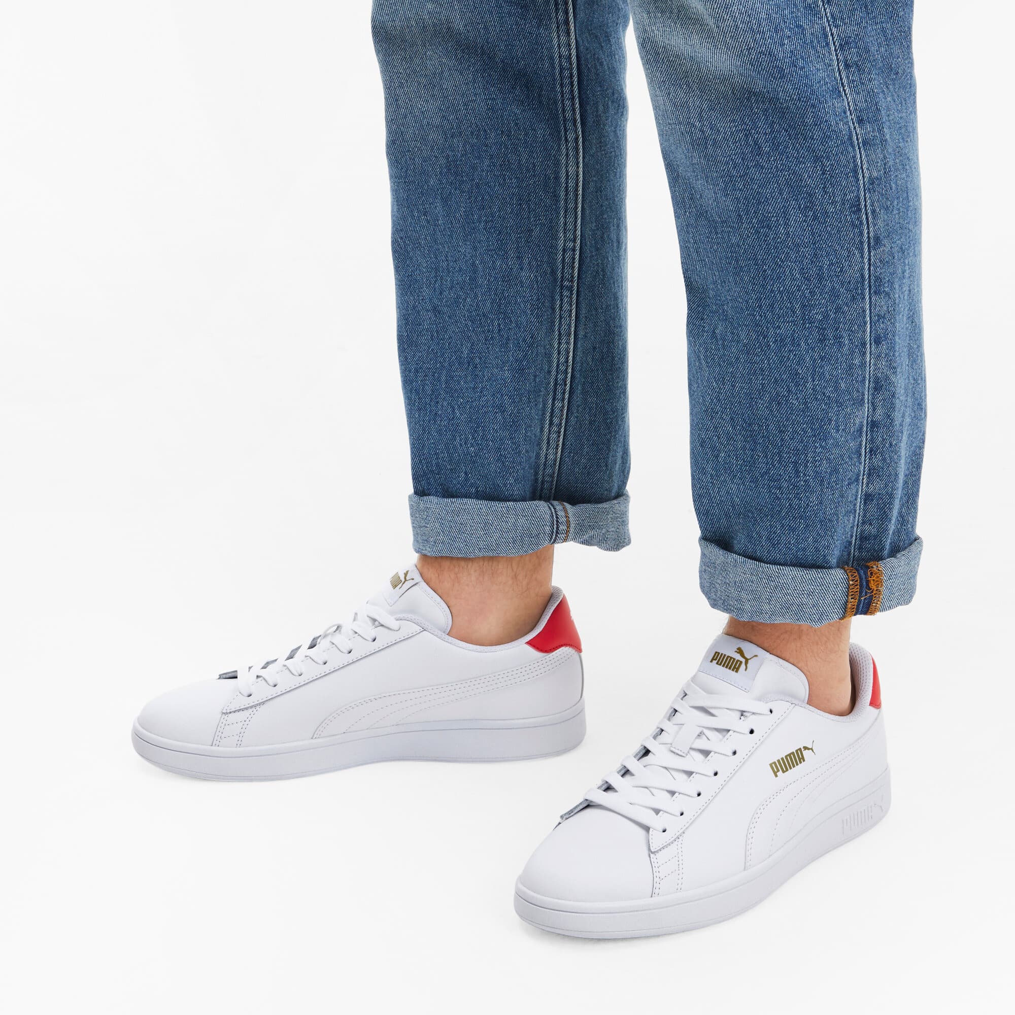 PUMA Smash V2 Sneaker