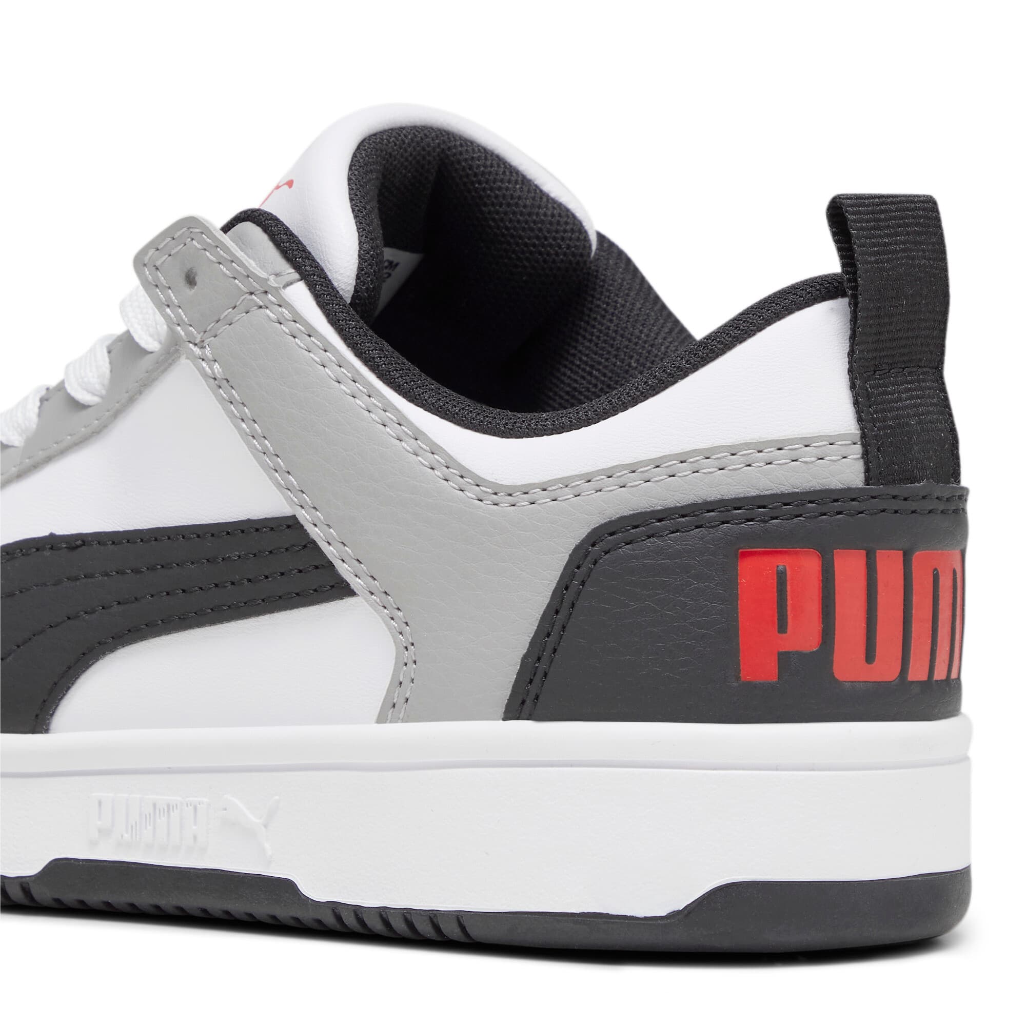 Rebound Lay-Up Lo Youth Trainers