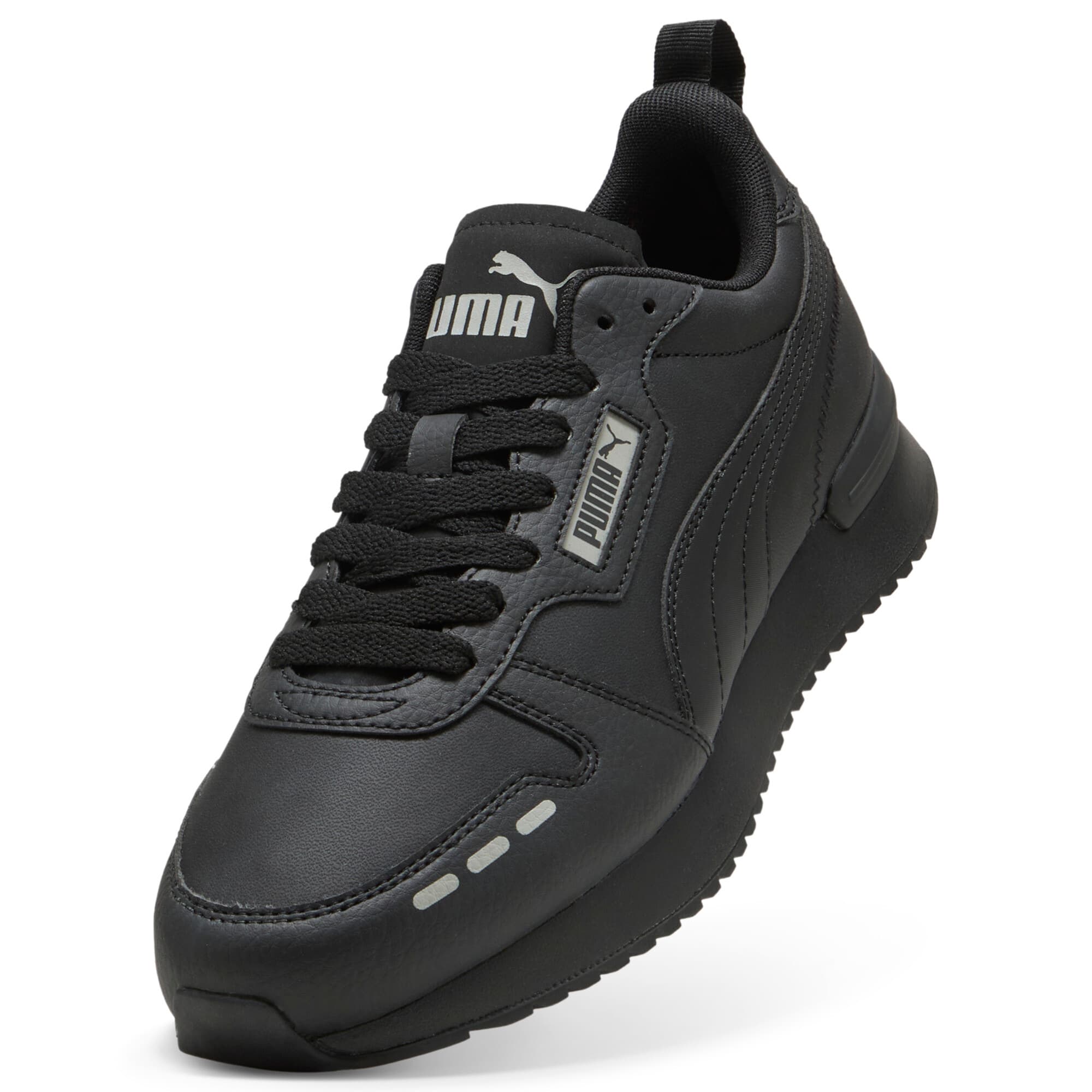 R78 Trainers