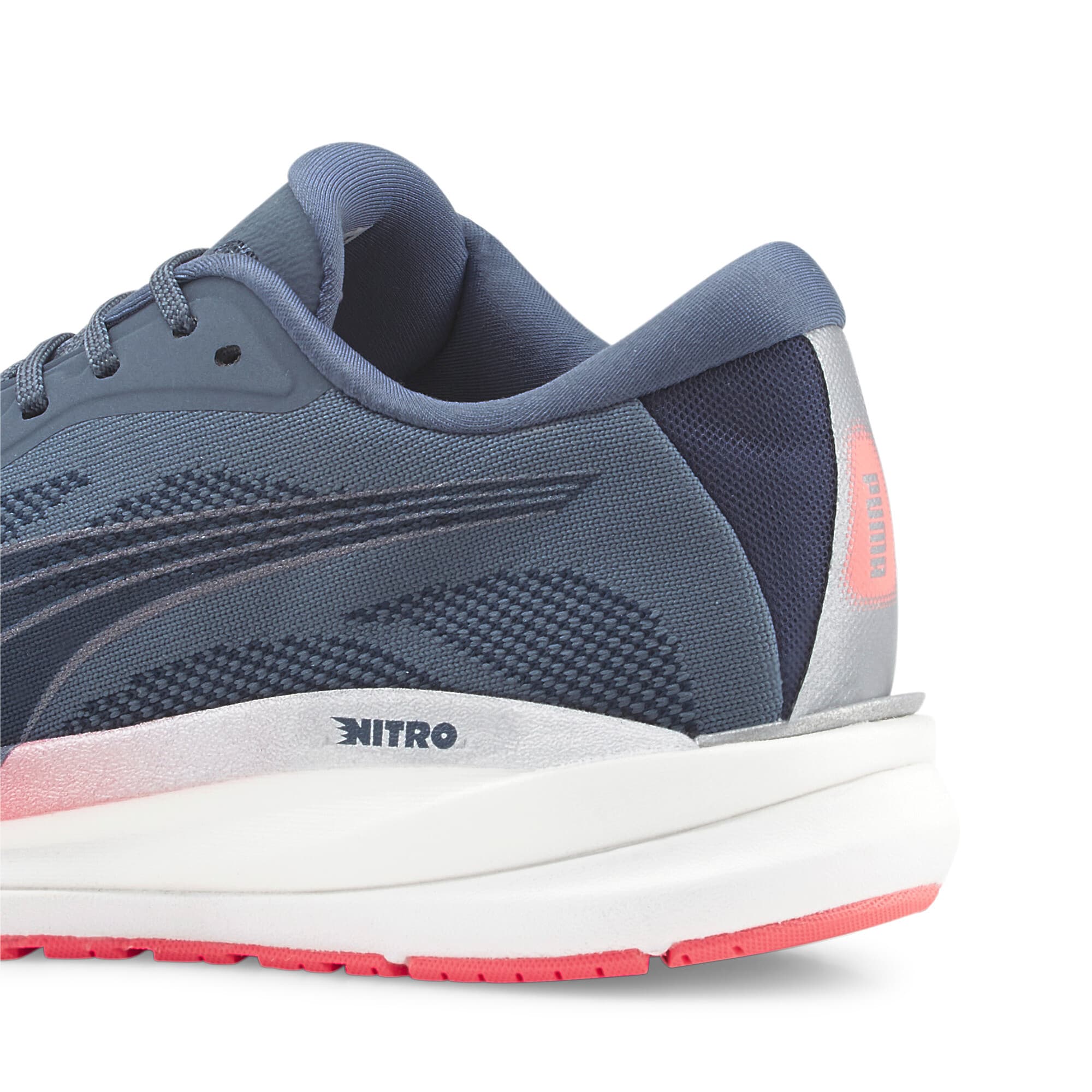 Magnify NITRO Knit Running Shoes Women