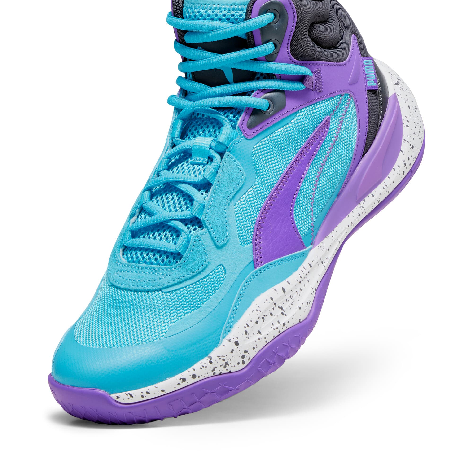 Playmaker Pro Mid Basketball Shoes