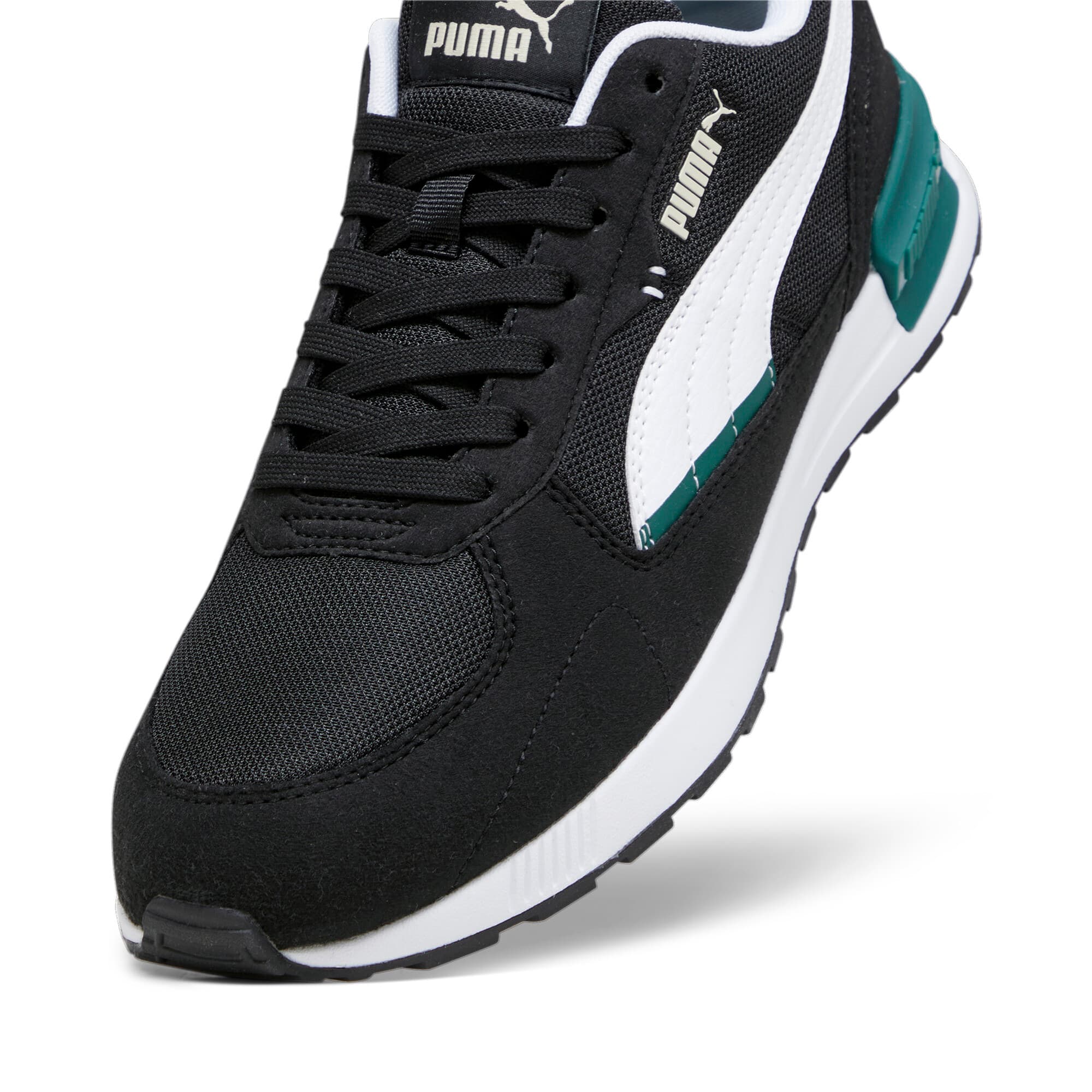 Graviton Trainers