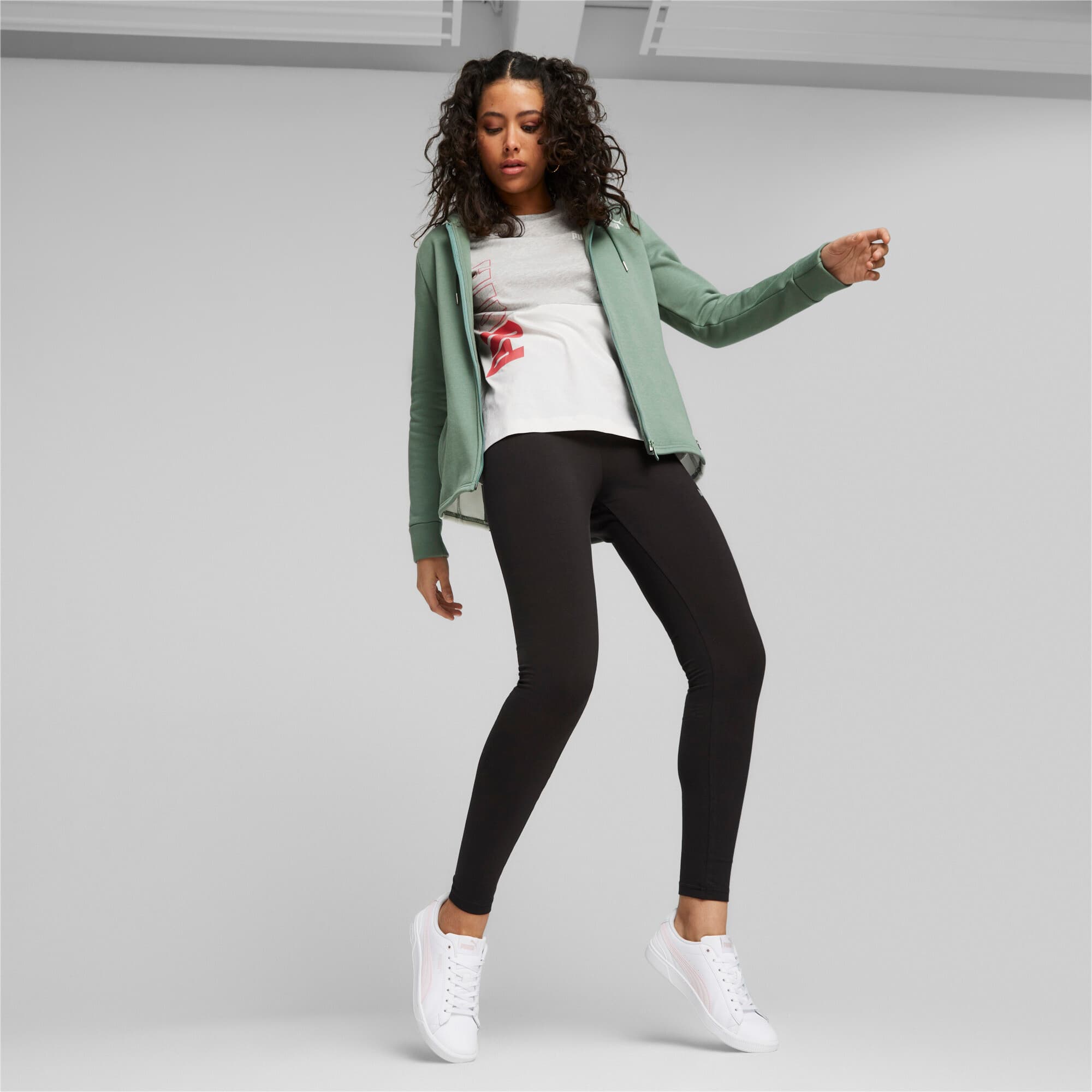 Vikky v3 Leather Women's Trainers
