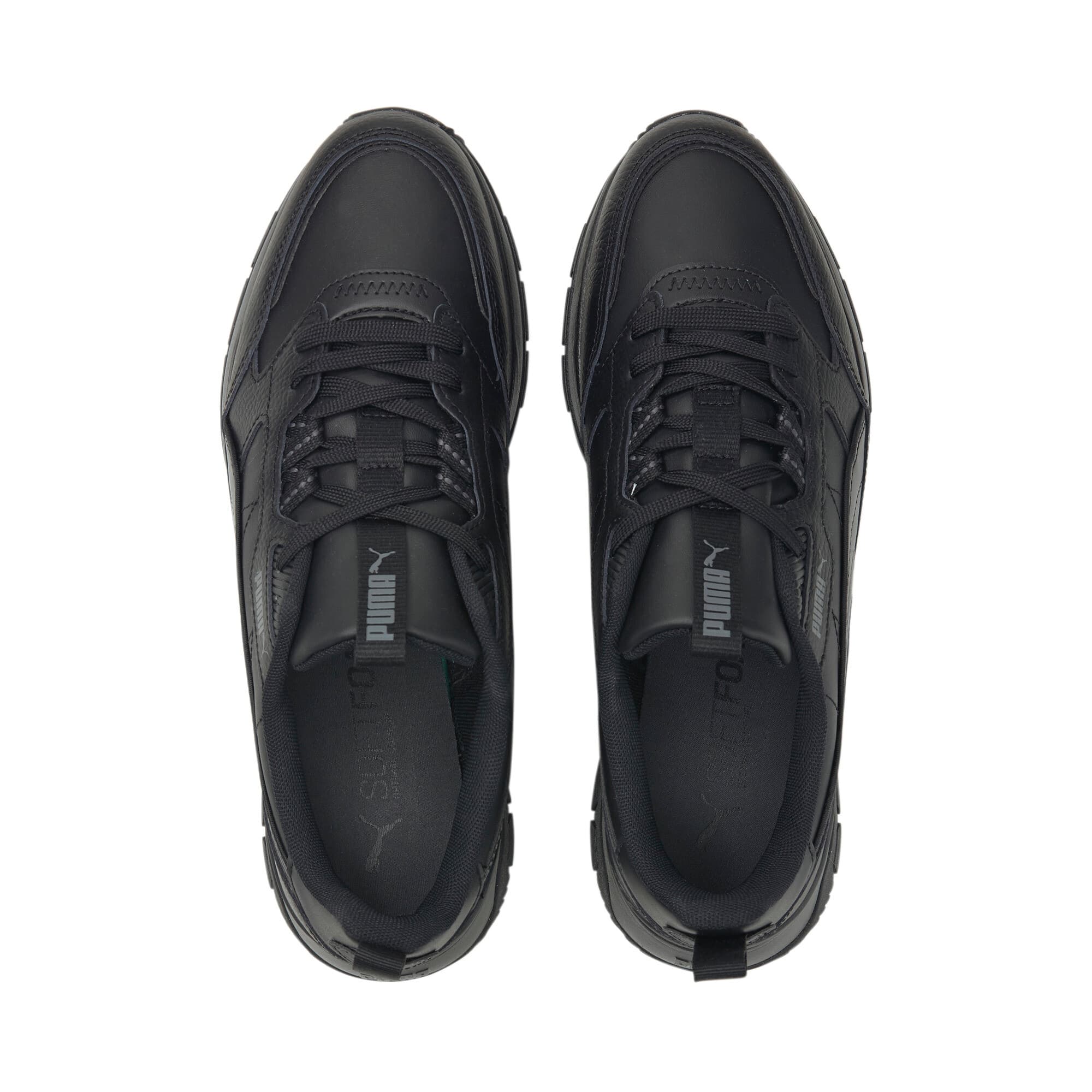 R78 Trek Leather Sneakers