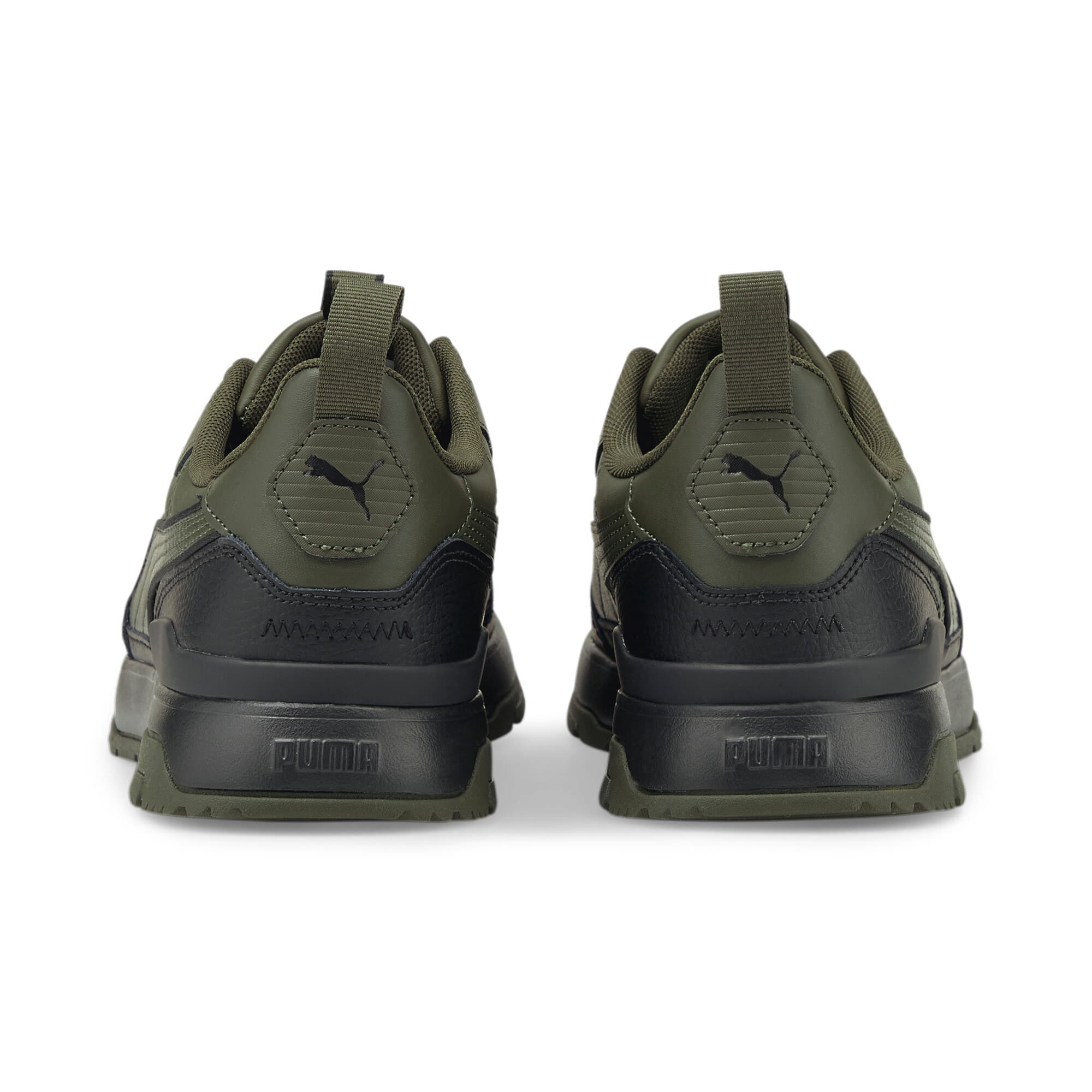 R78 Trek Leather Sneakers