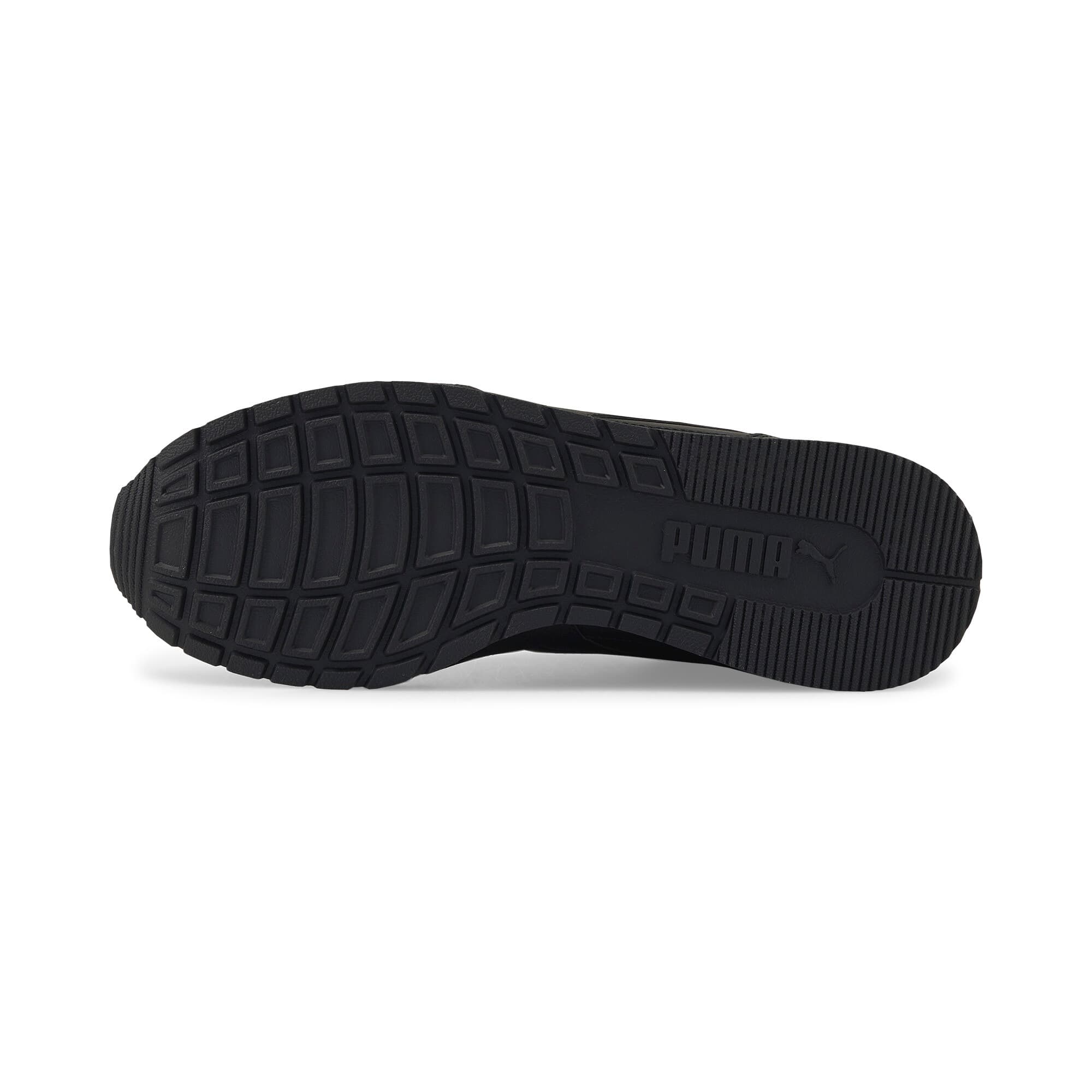 ST Runner v3 L Trainers