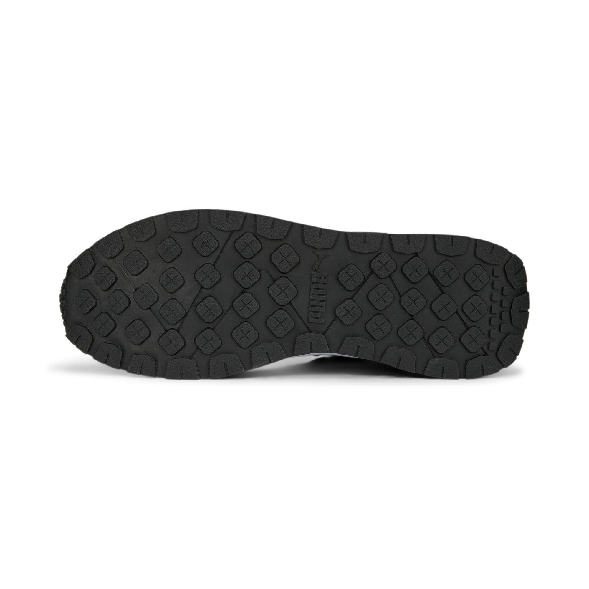 Runtamed Plus Sneakers