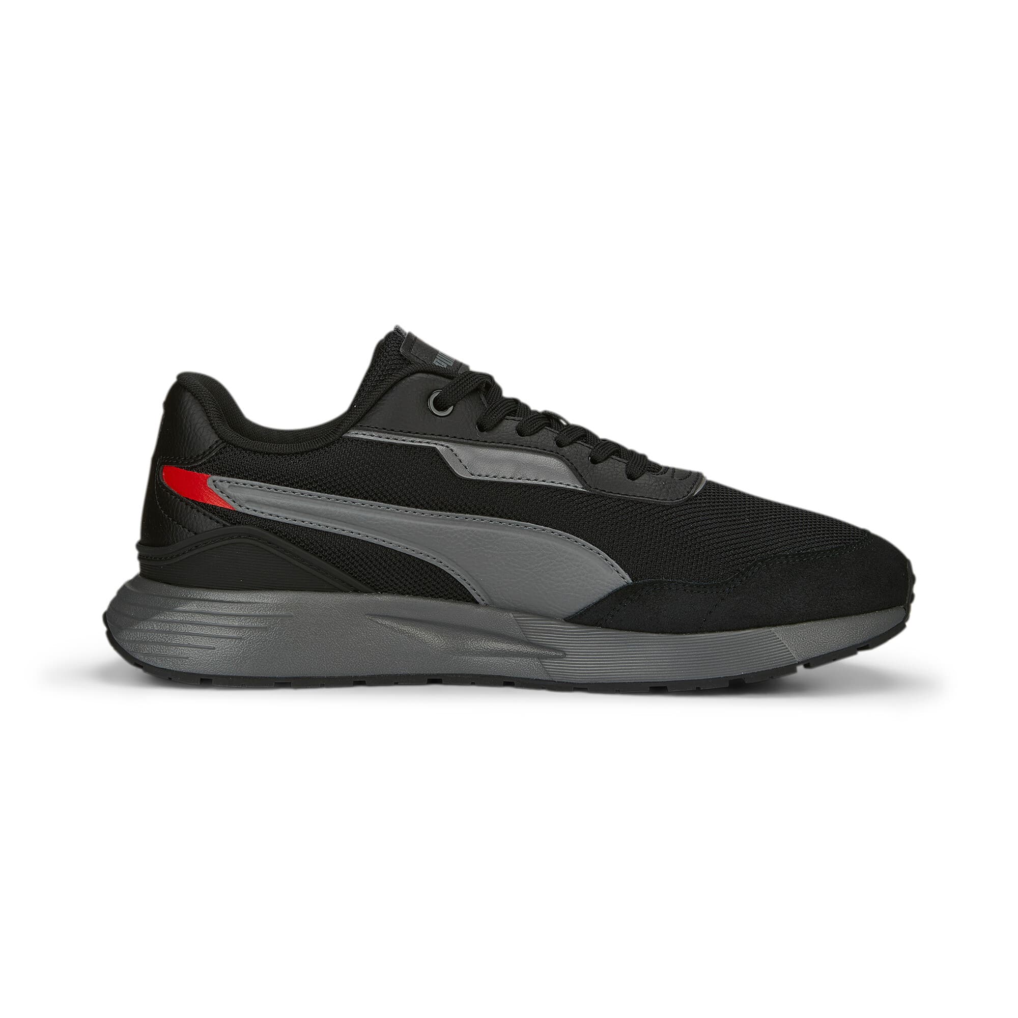 Runtamed Plus Sneakers