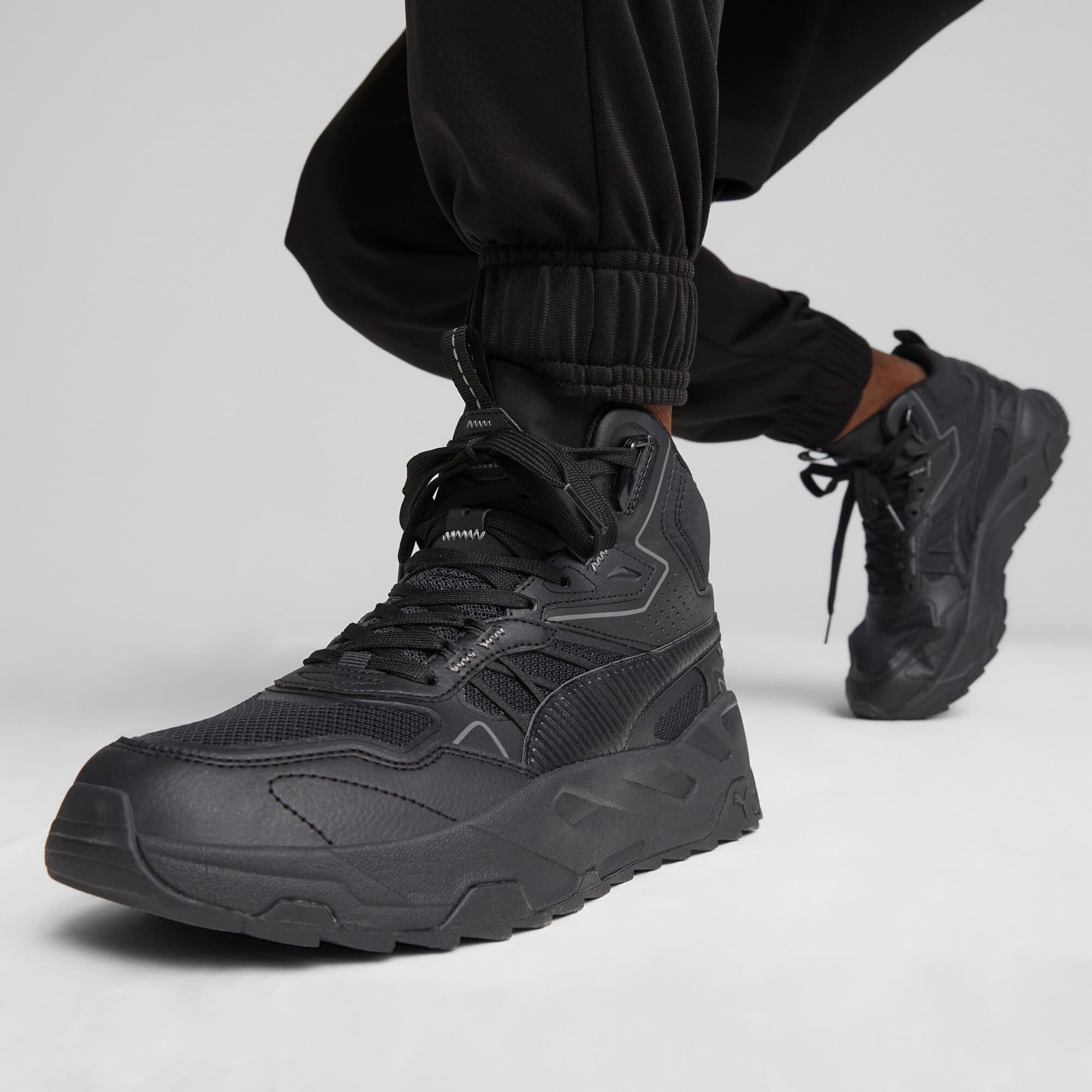Trinity Mid Hybrid Men's Sneakers