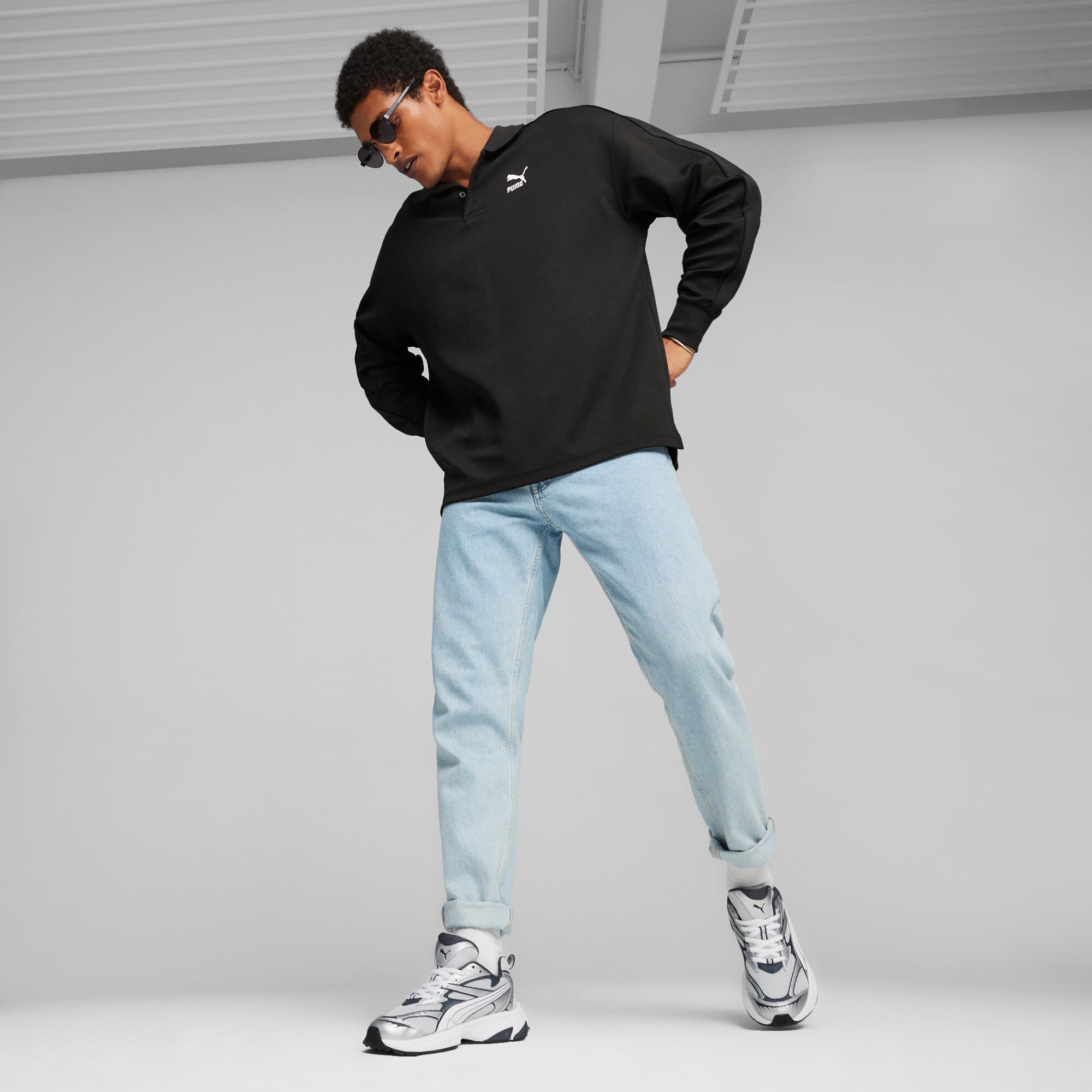 PUMA Morphic Sneakers
