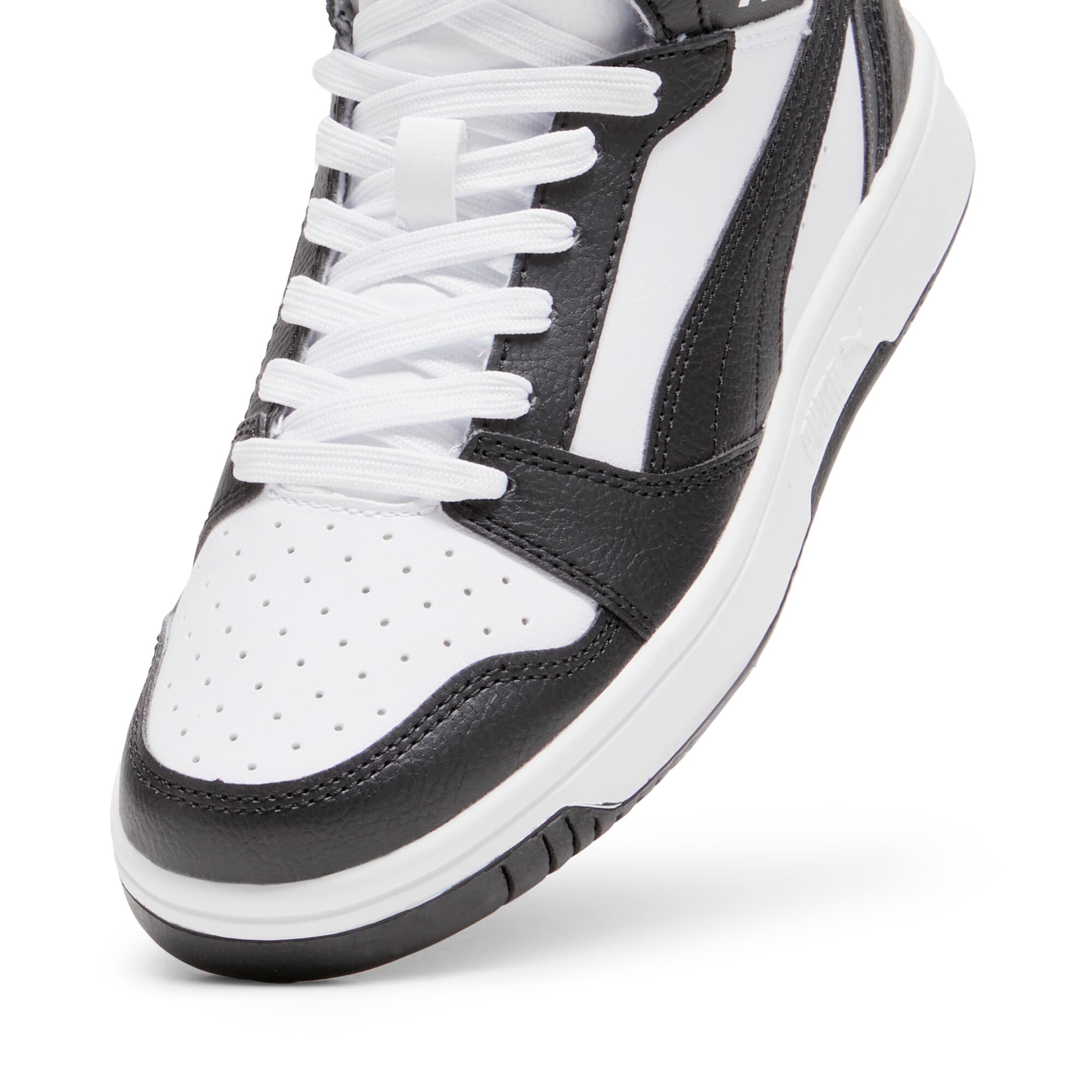 Rebound V6 Mid Sneakers Youth