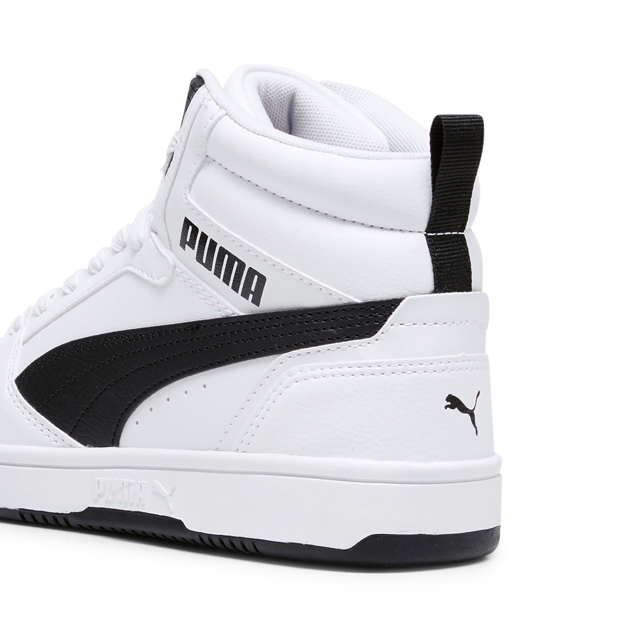 Rebound V6 Mid Sneakers Youth