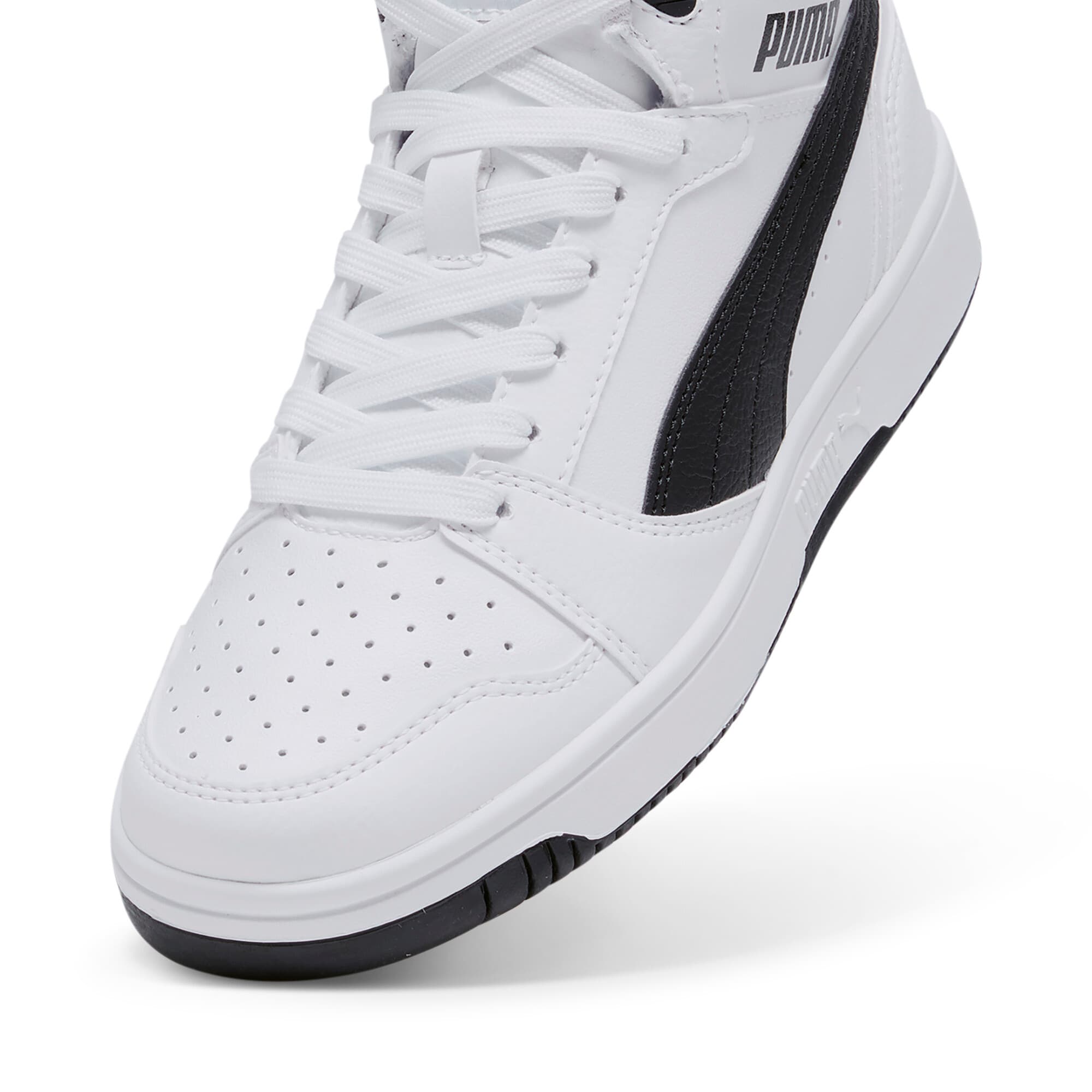 Rebound V6 Mid Sneakers Youth