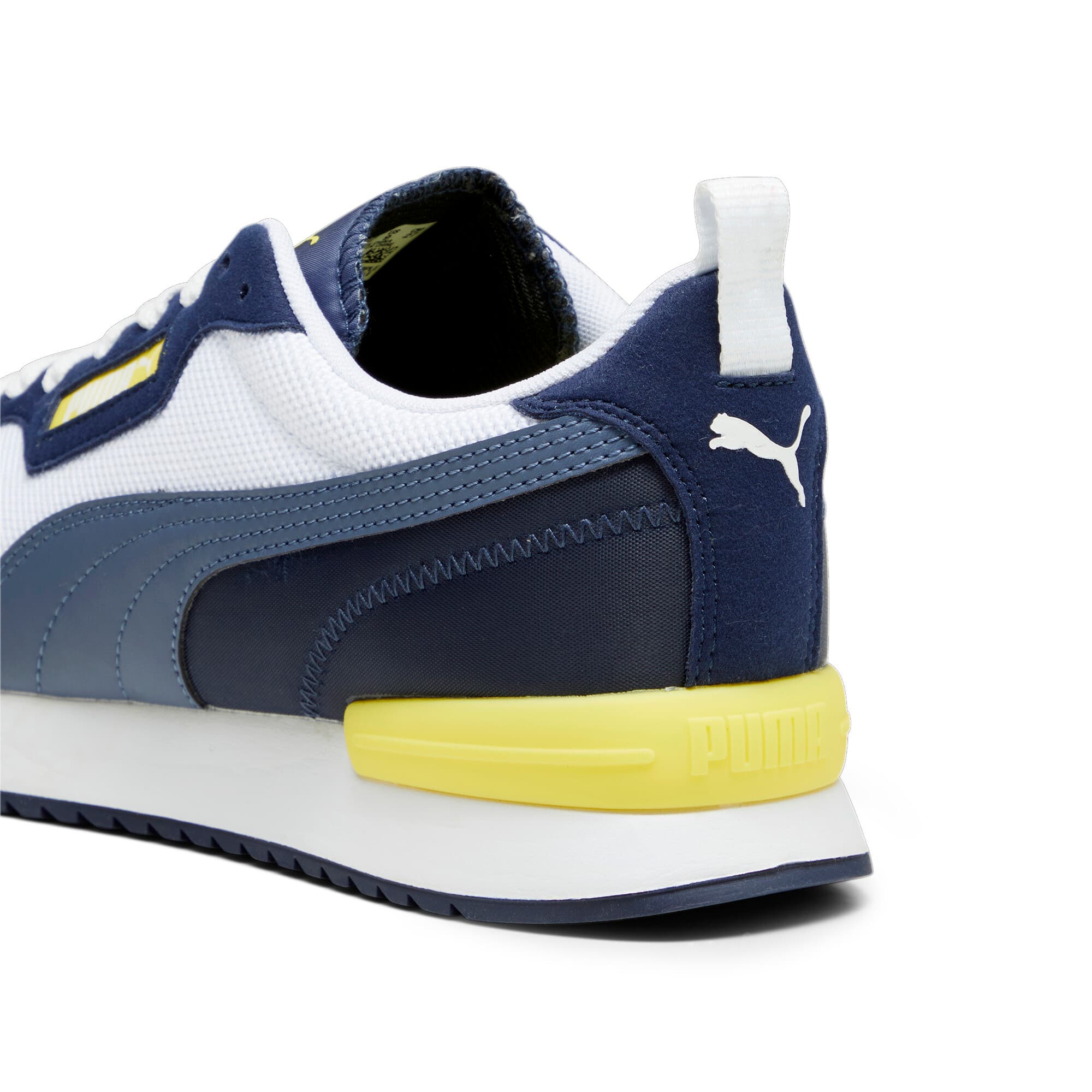 PUMA R78 Sneakers