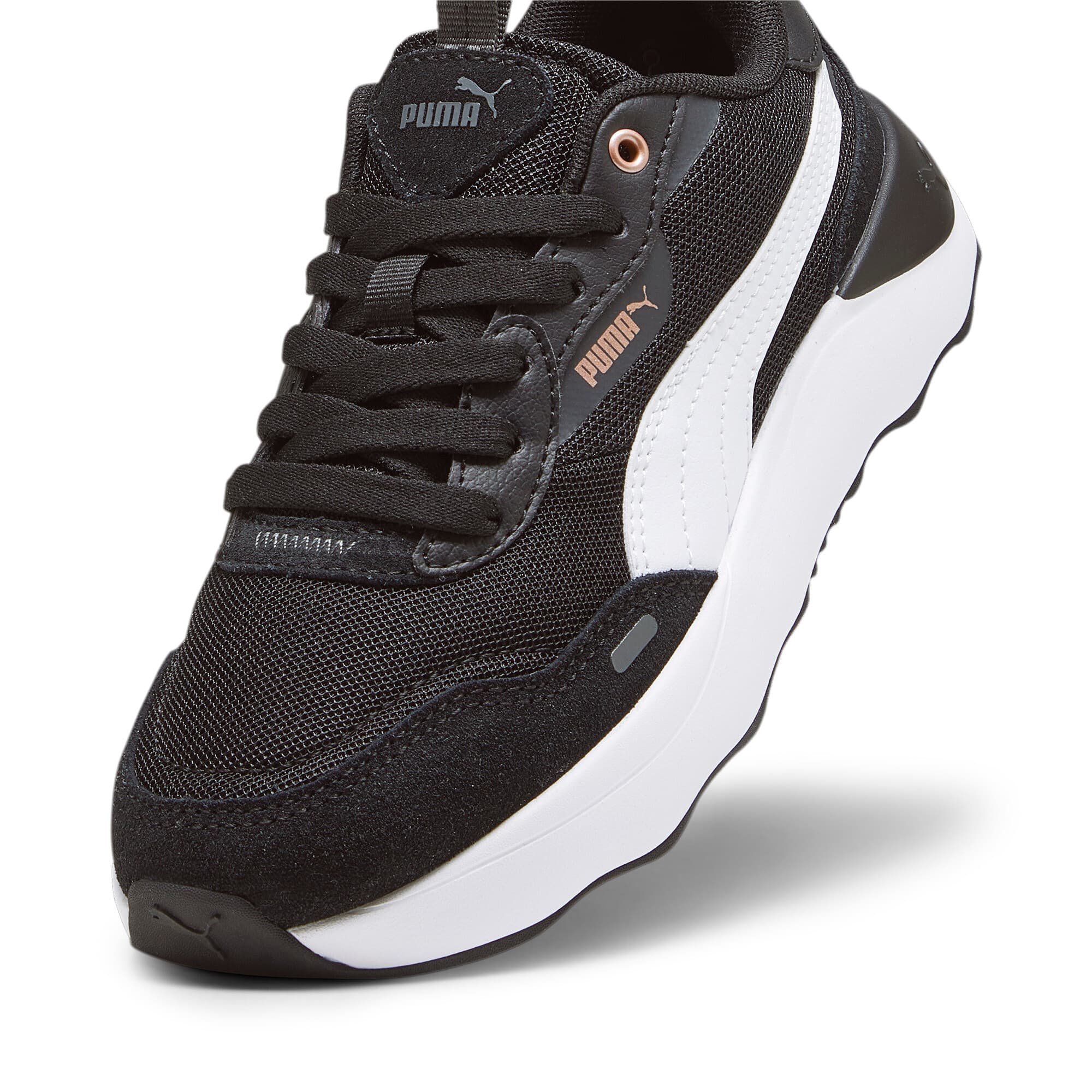 PUMA Runtamed Platform Youth Sneakers
