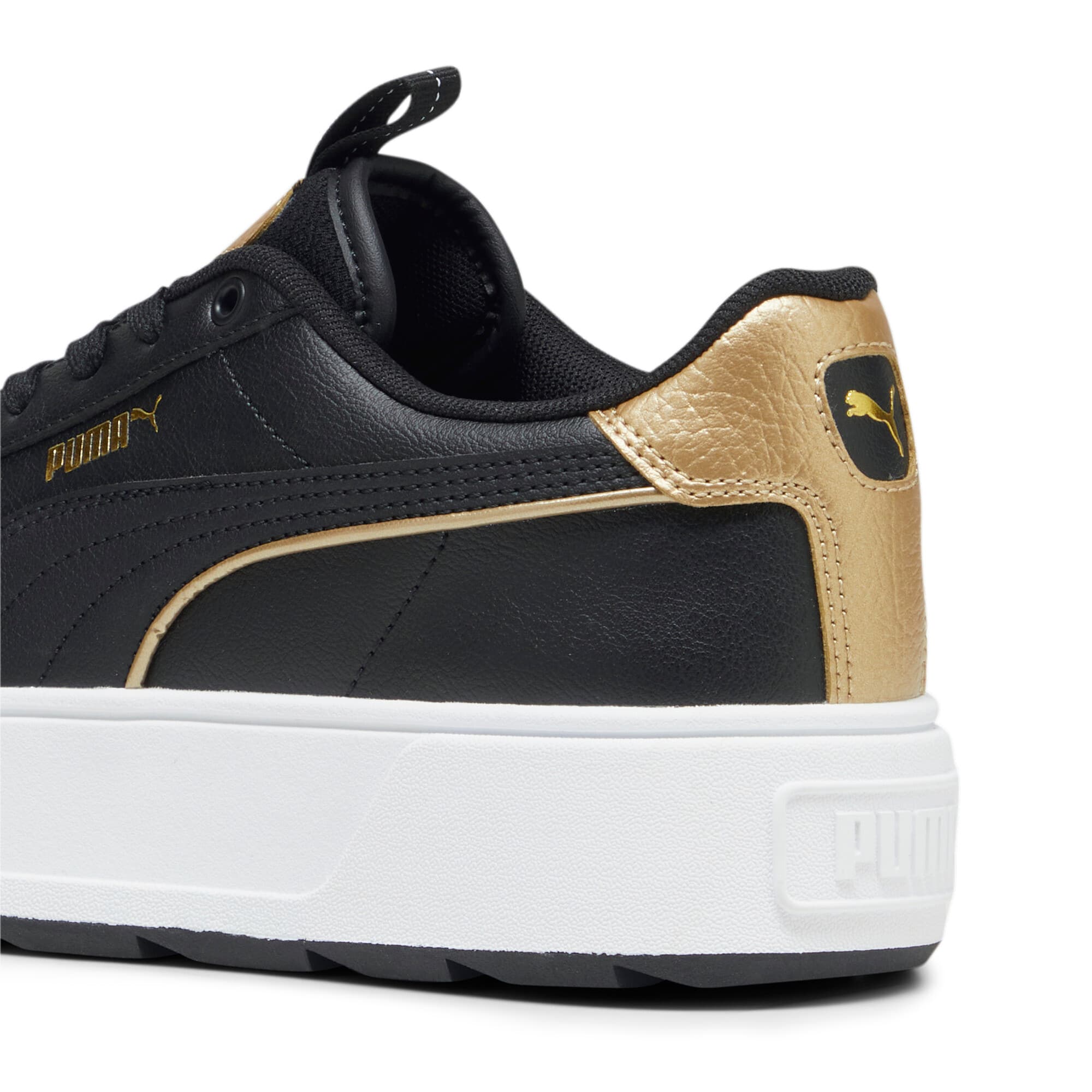 Karmen Pop-Up Metallics Sneakers Women