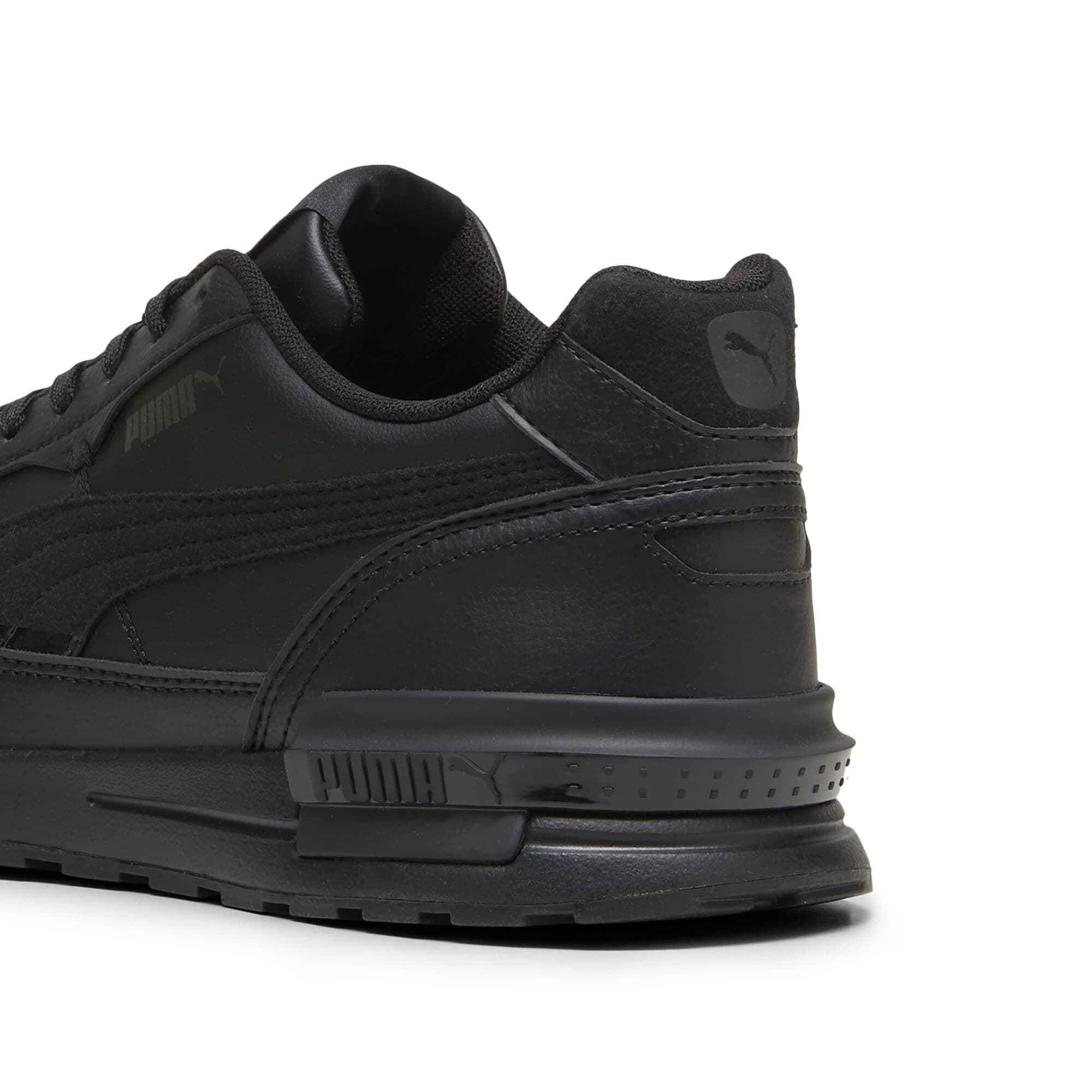 Graviton 2 Sneakers